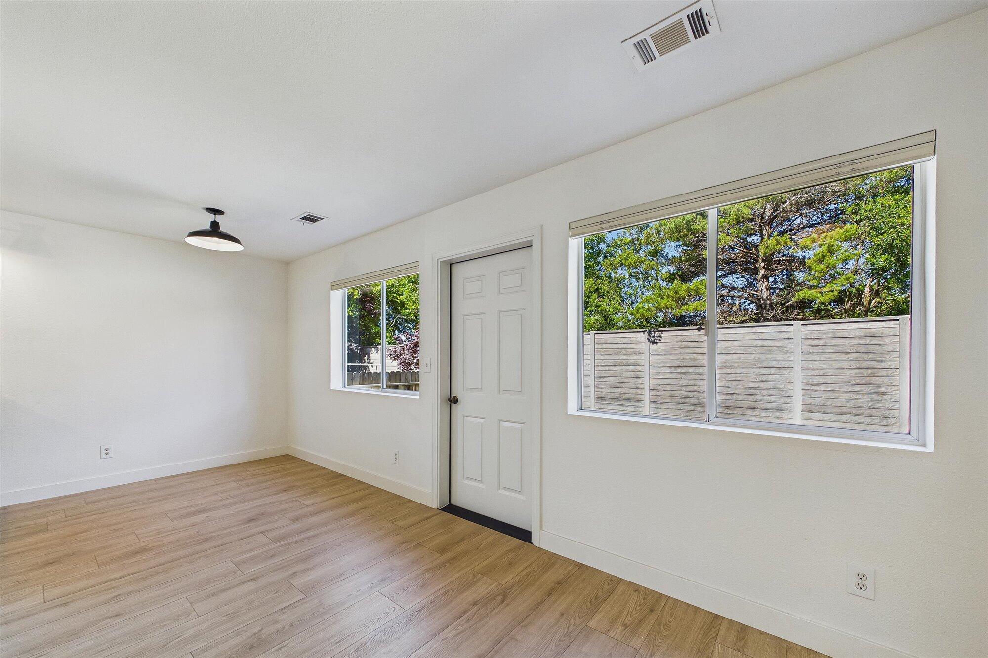 2330 Thiel Avenue, McKinleyville
