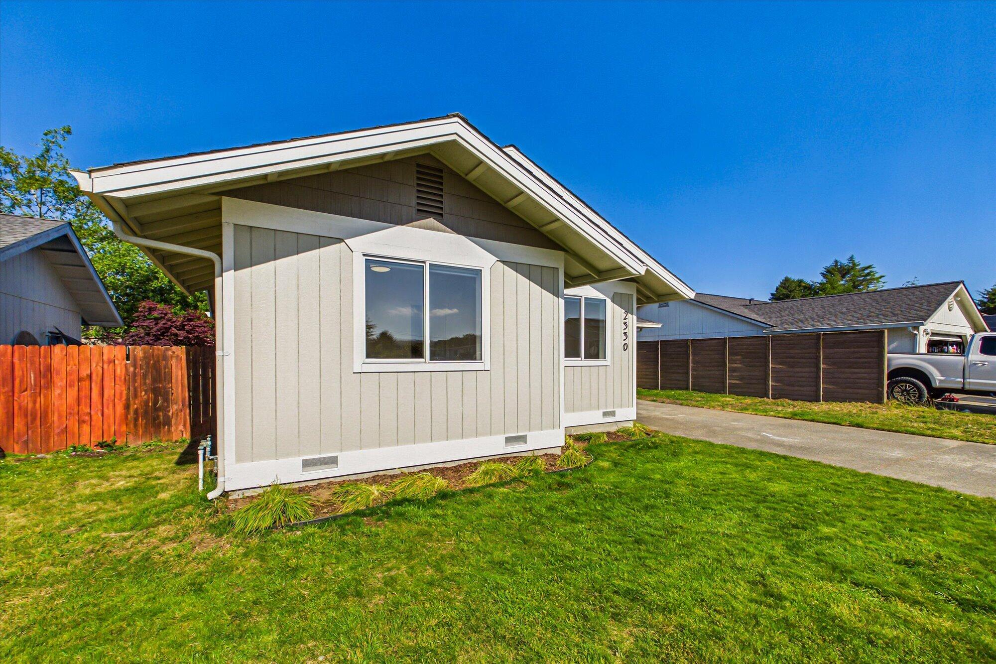 2330 Thiel Avenue, McKinleyville