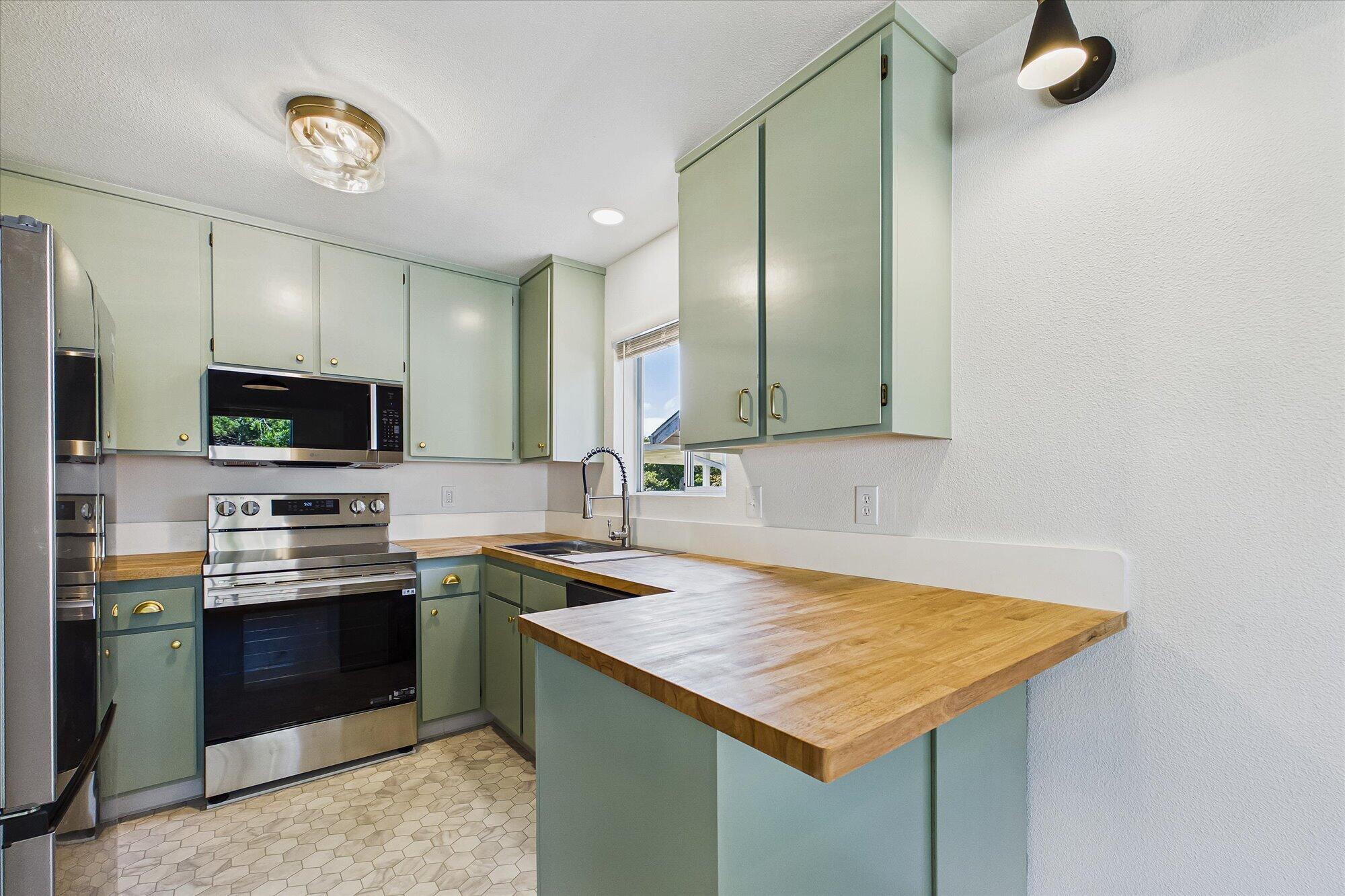 2330 Thiel Avenue, McKinleyville
