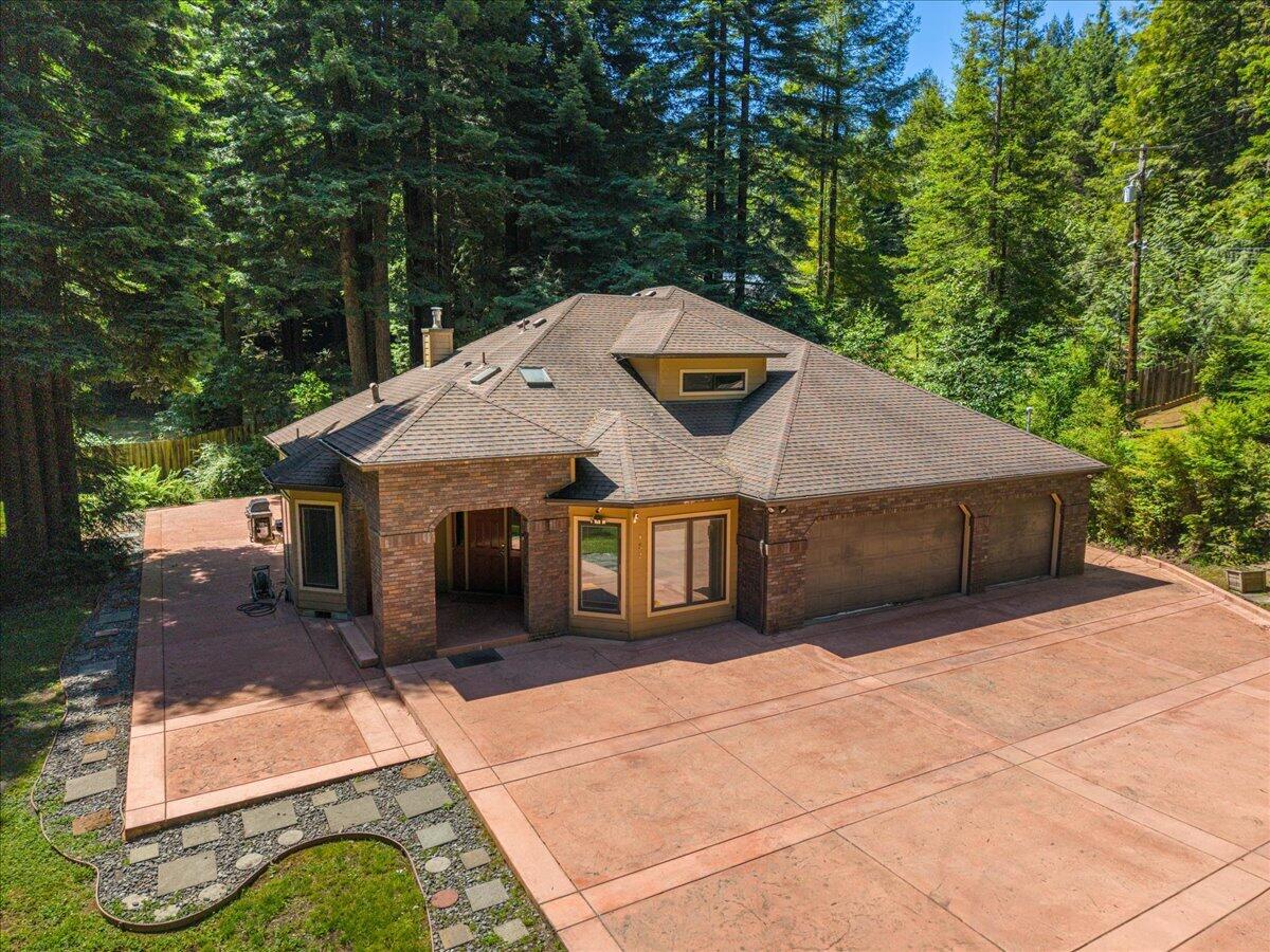 132 Pepperwood Lane