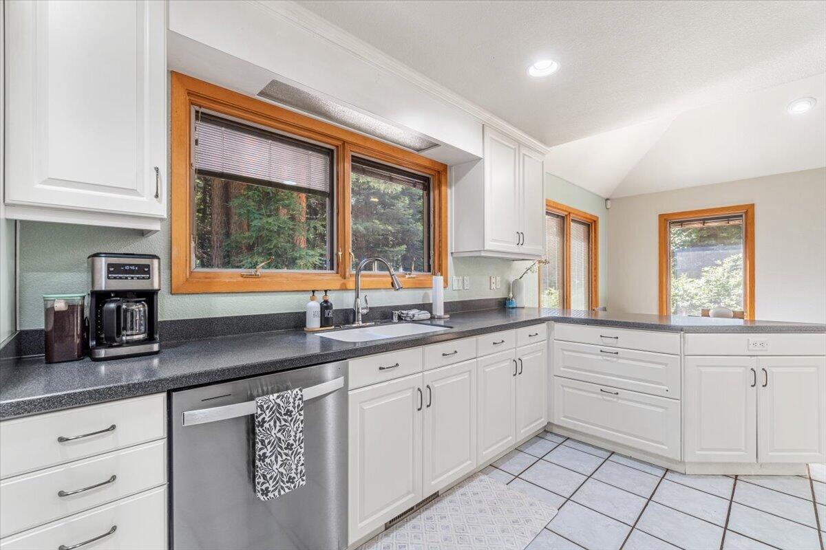 132 Pepperwood Lane