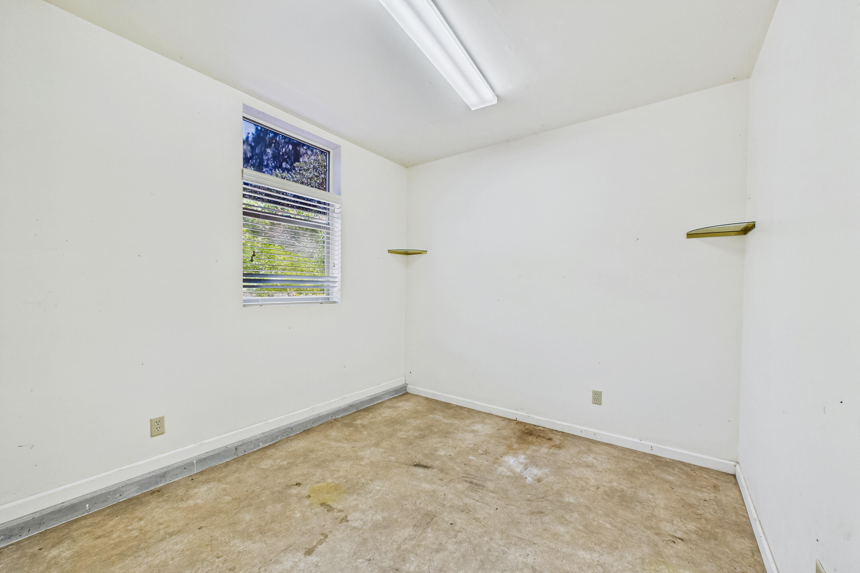 174 Blue Jay Lane