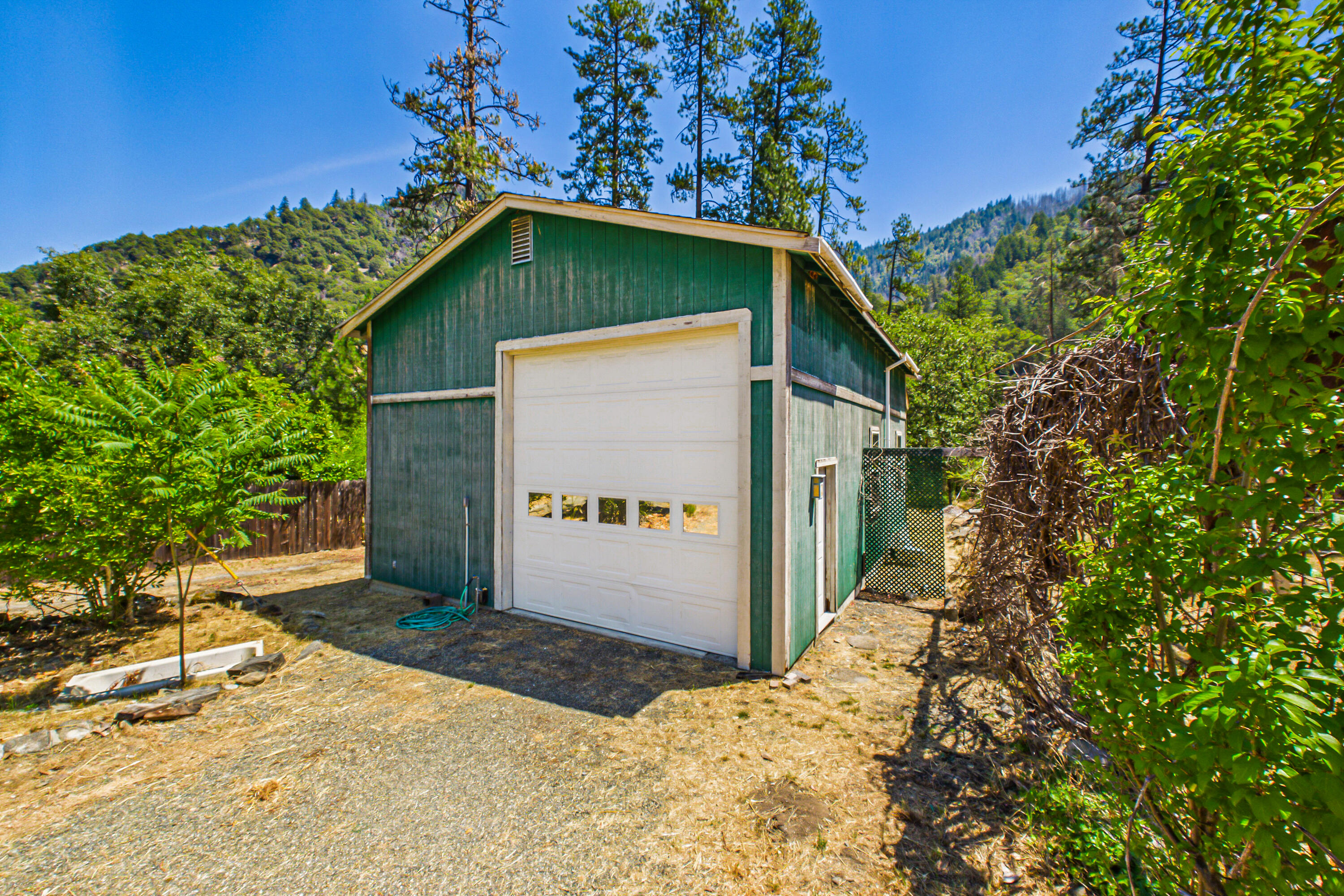 174 Blue Jay Lane