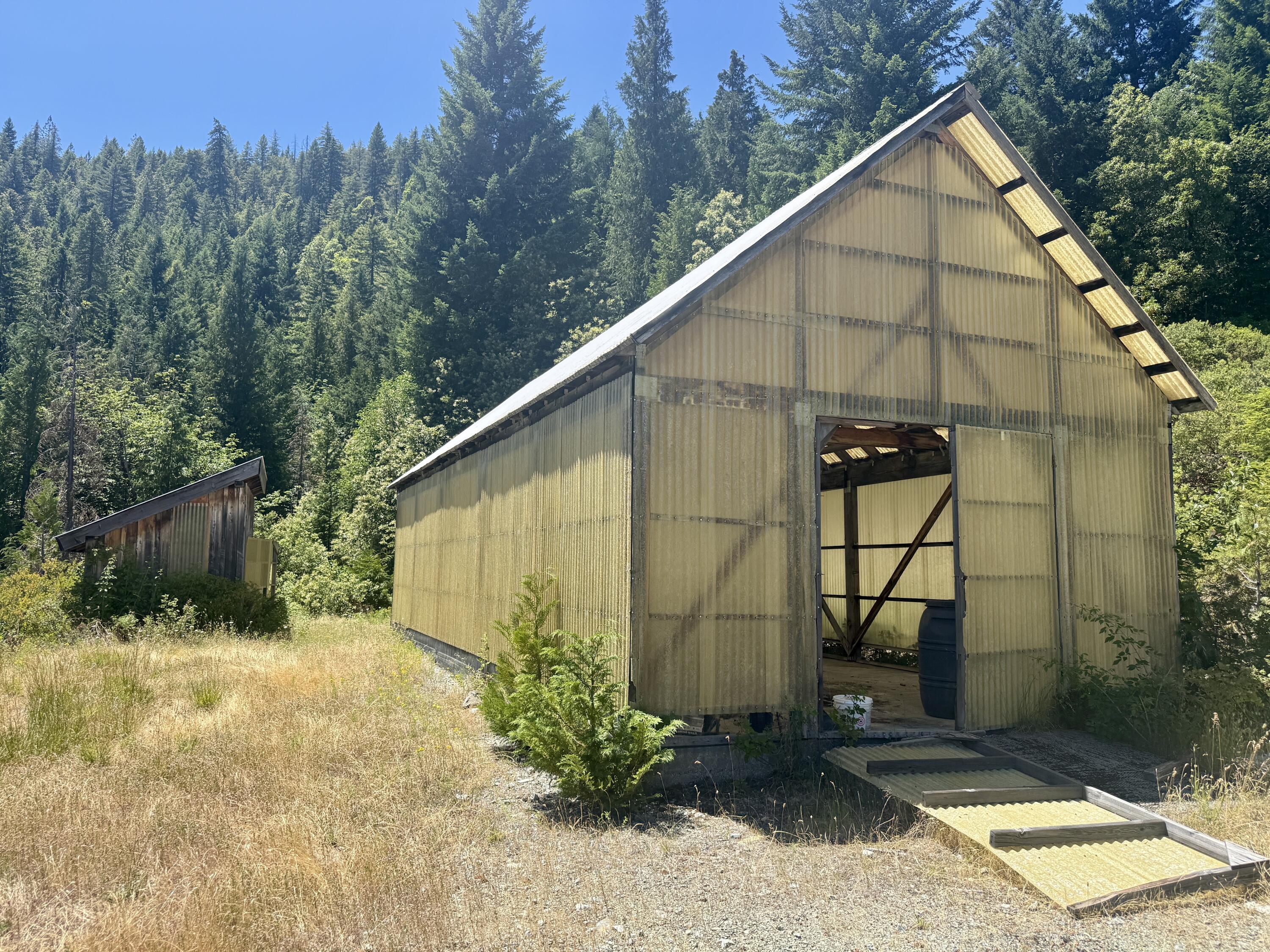 11000 Bluff Creek Trail