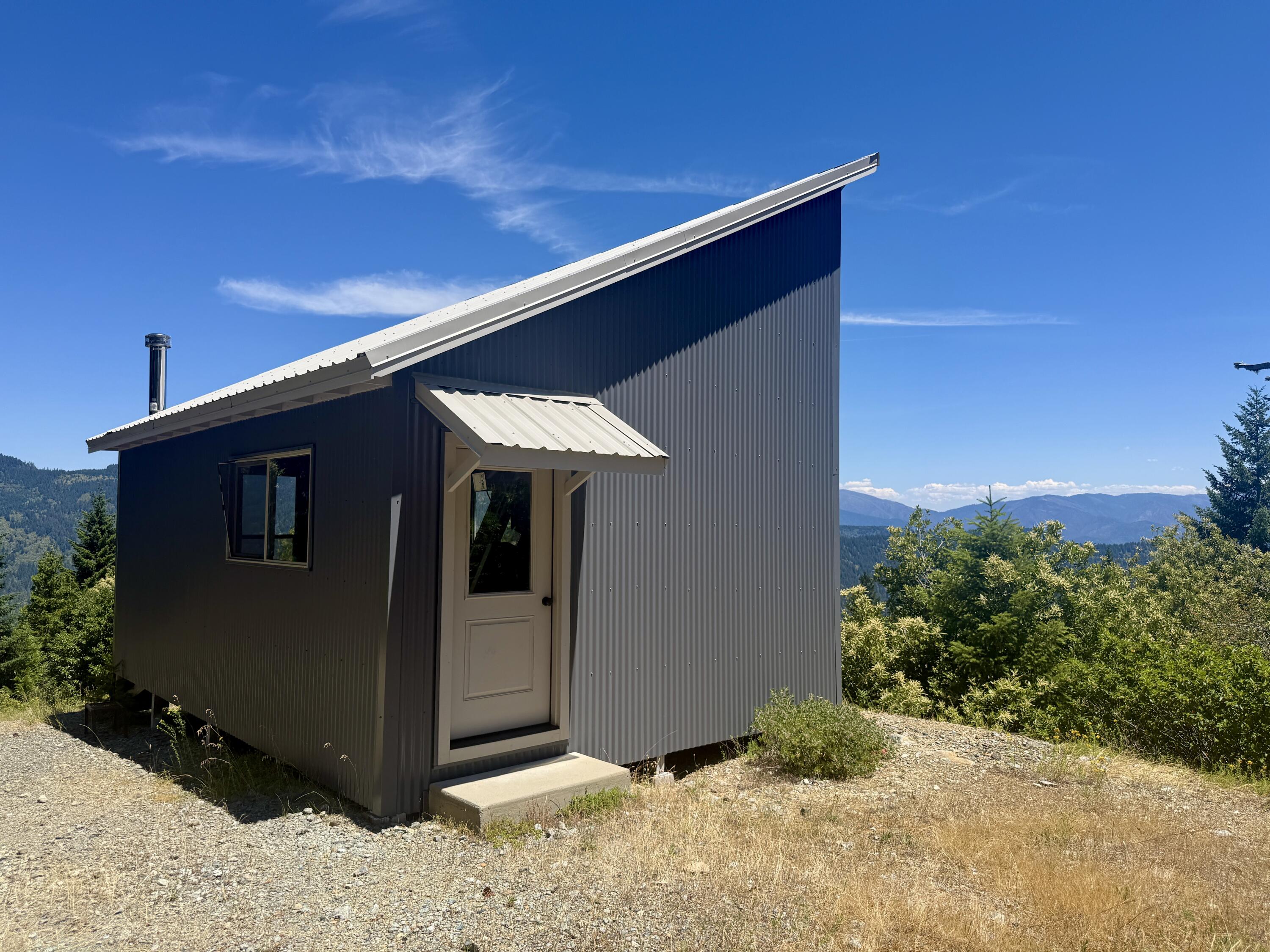 11000 Bluff Creek Trail