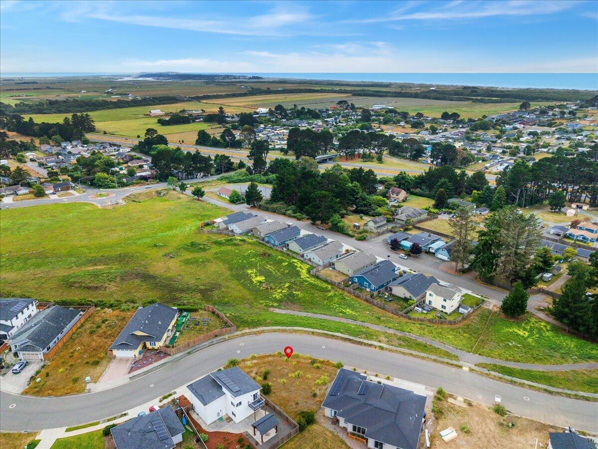 1163 Chelsea Way, McKinleyville