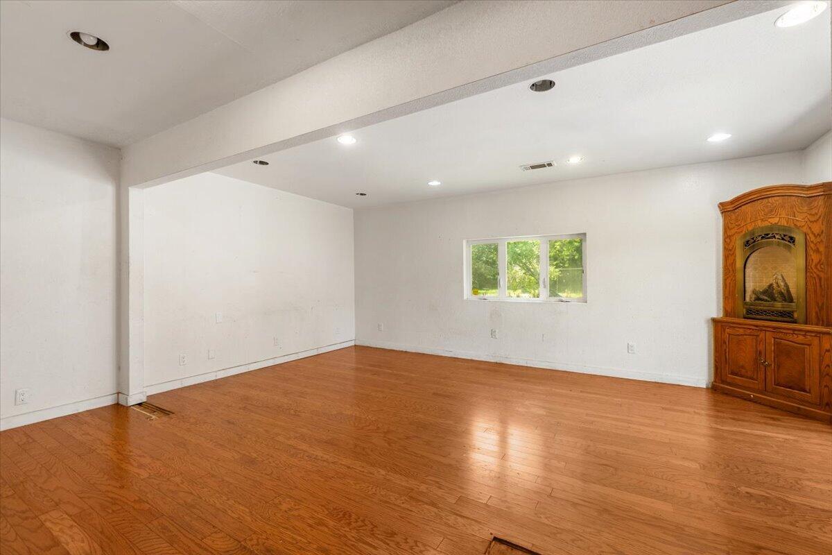 2760 Felt Road