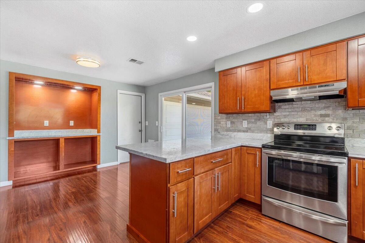 3970 Lissa Drive