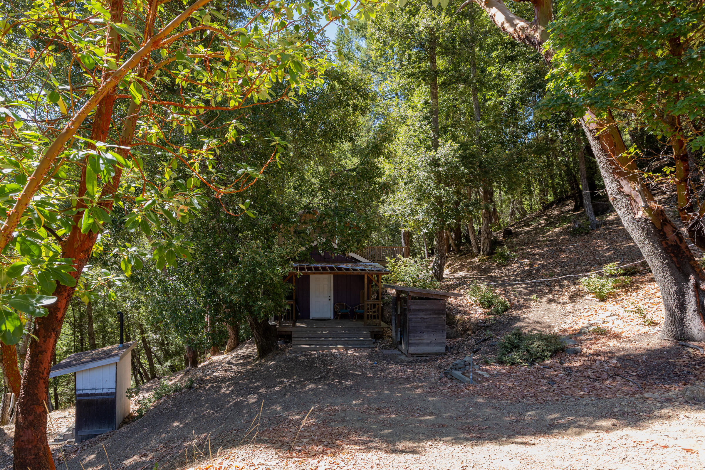 000 Mattole Road