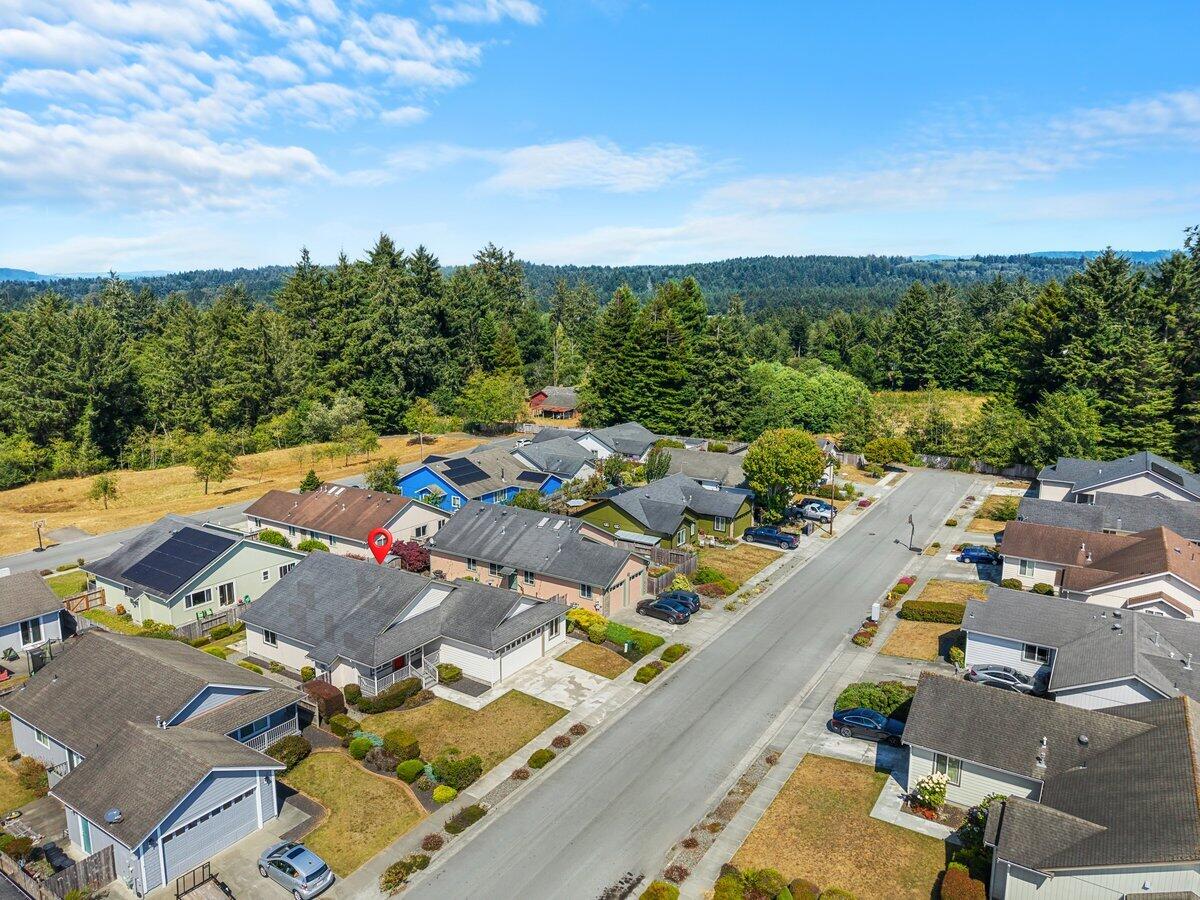 1439 Gardenbrook Street, McKinleyville