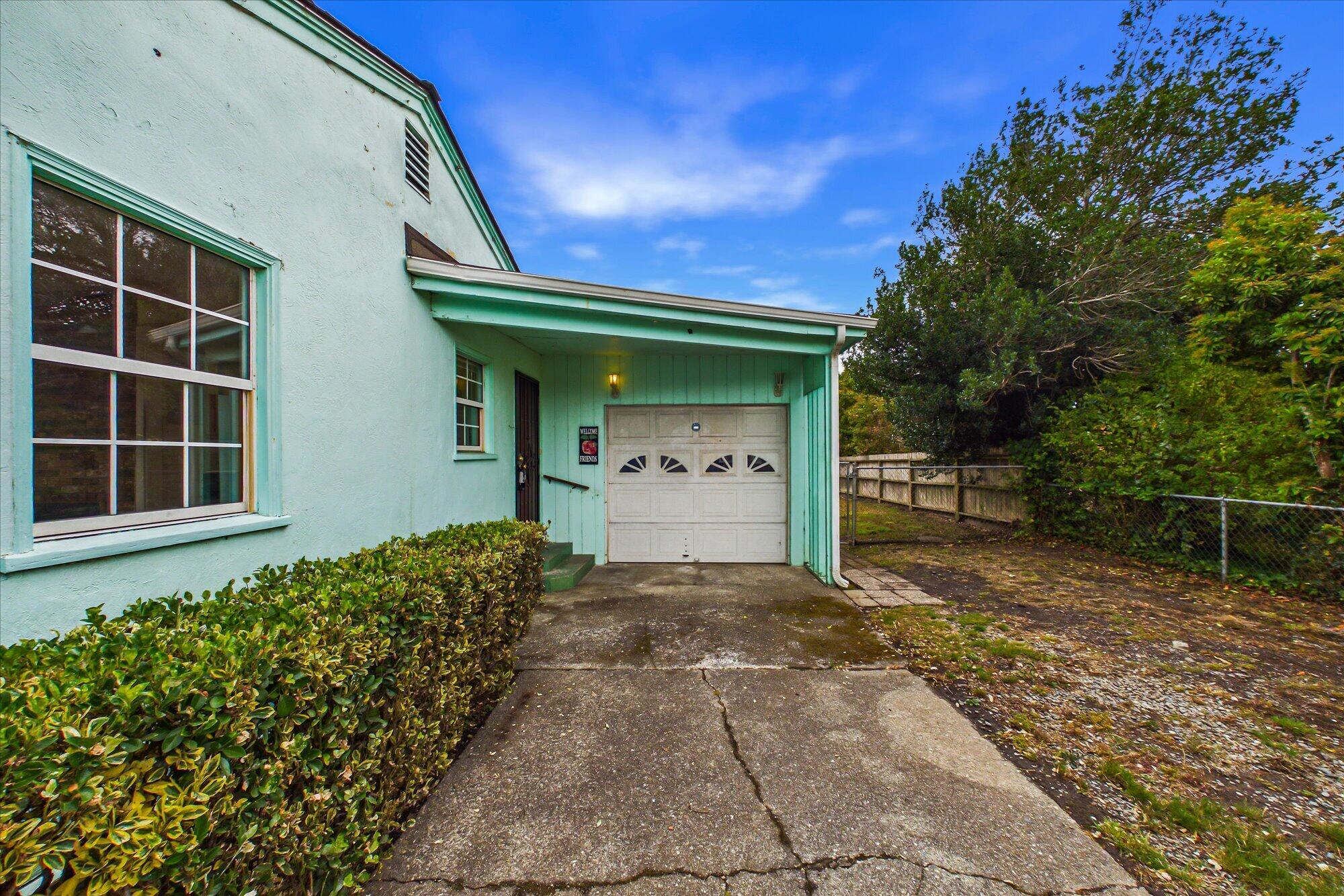 1855 Clara Avenue
