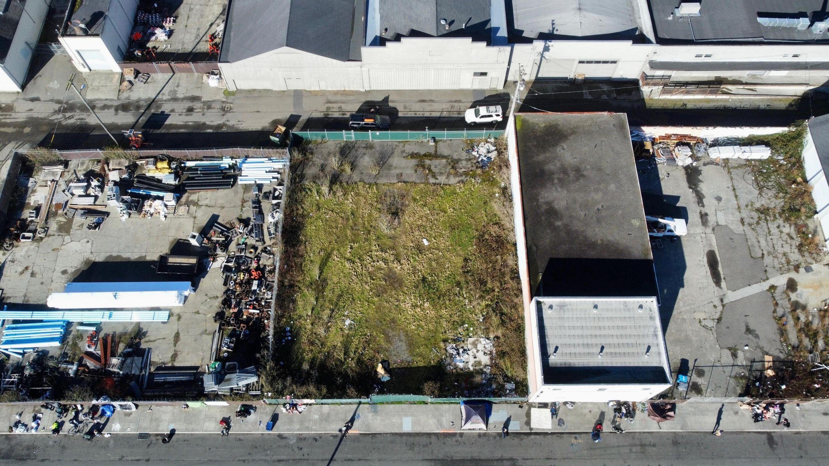 20 W 3rd Street