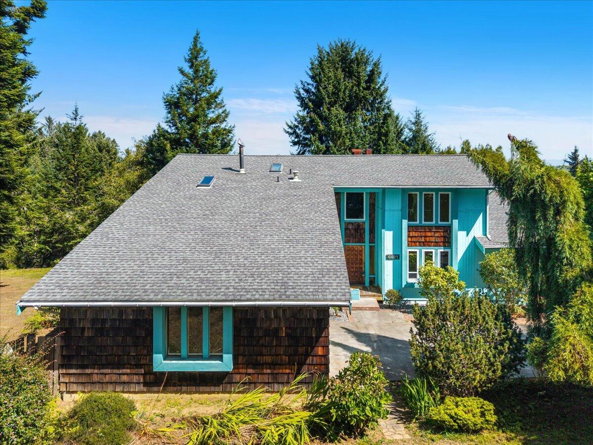 6827 Linda Road