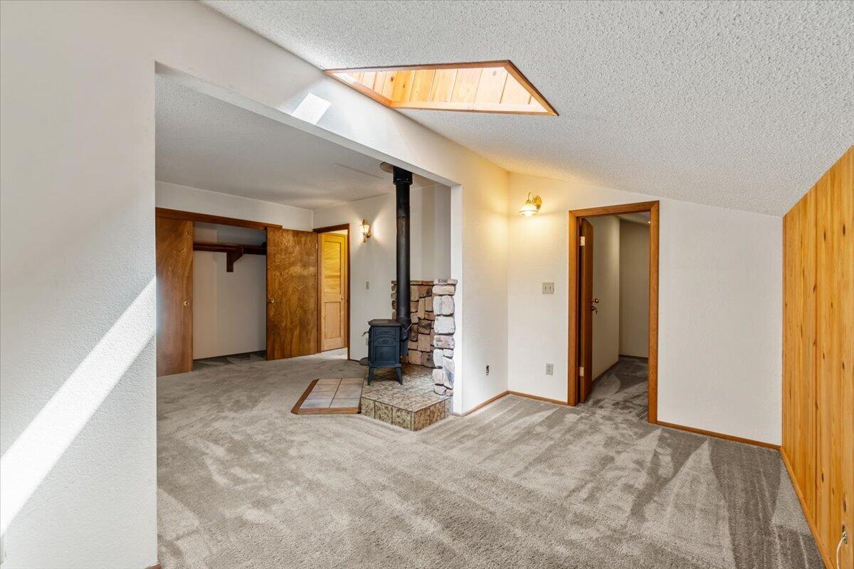 6827 Linda Road