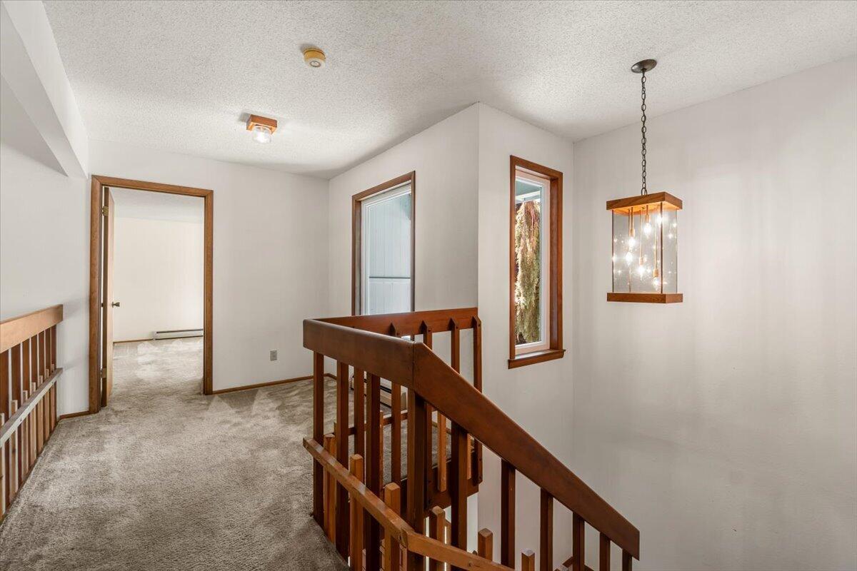 6827 Linda Road