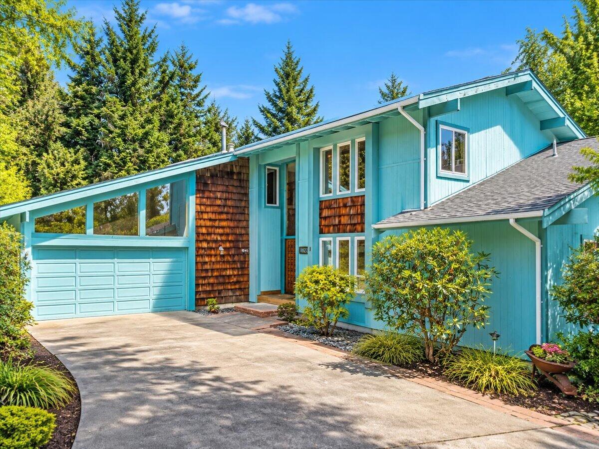 6827 Linda Road