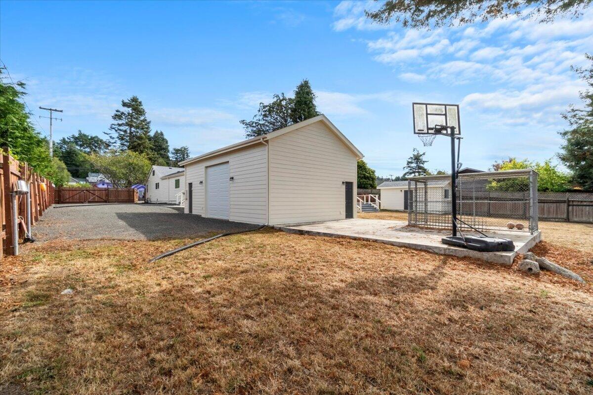 1651 Old Arcata Road