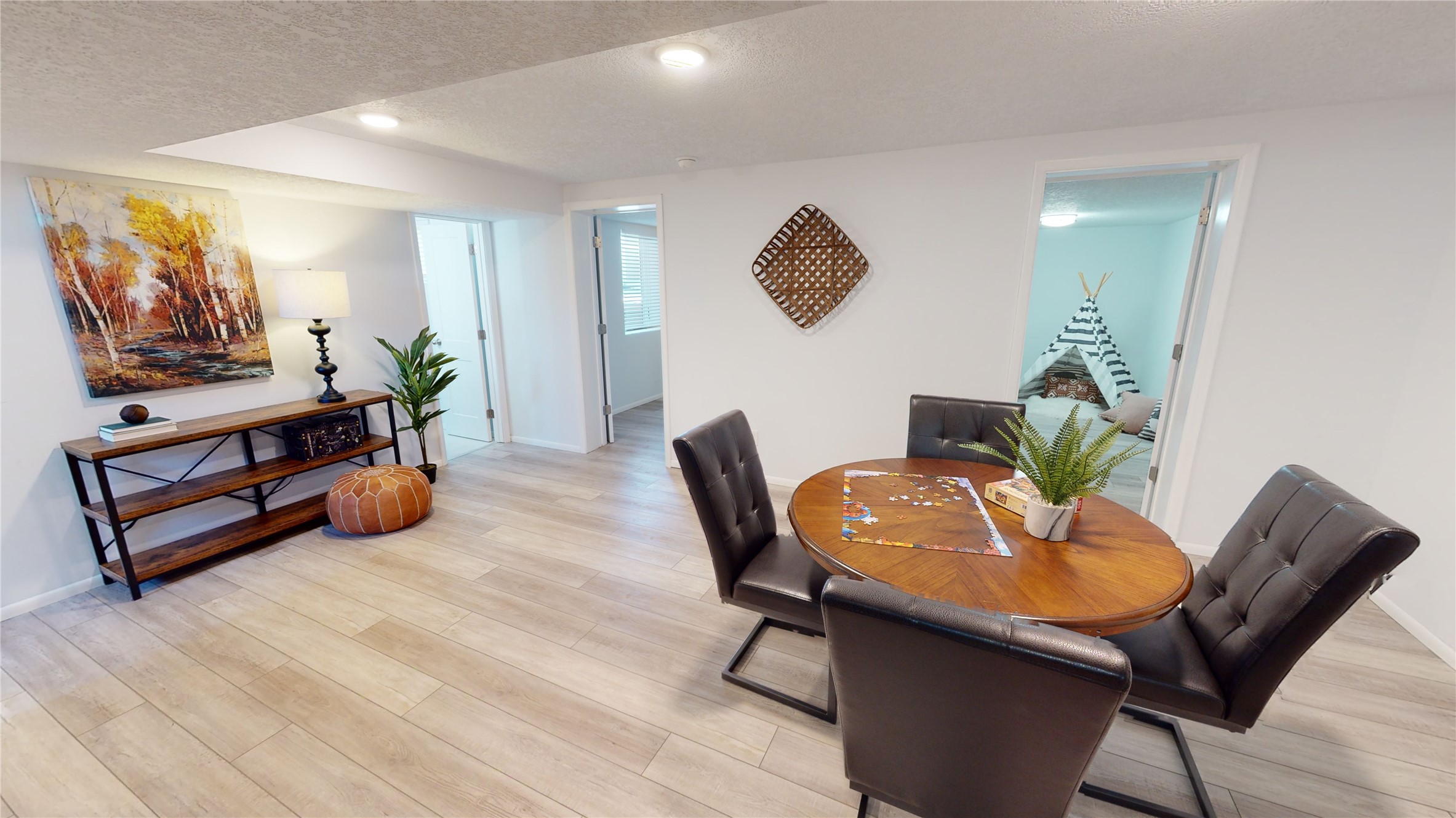 114 Sherwood Boulevard