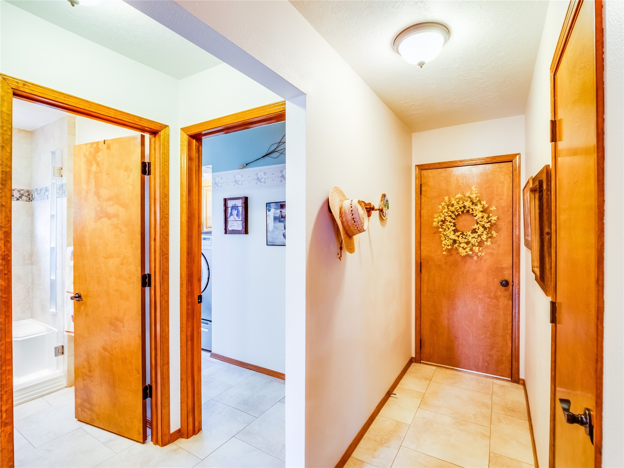560 Brighton Loop