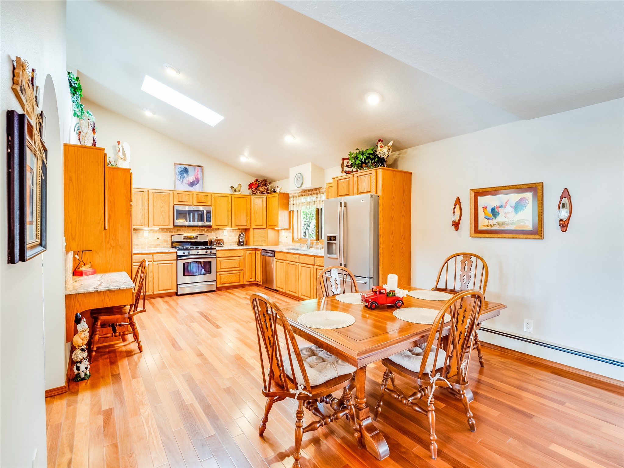 560 Brighton Loop