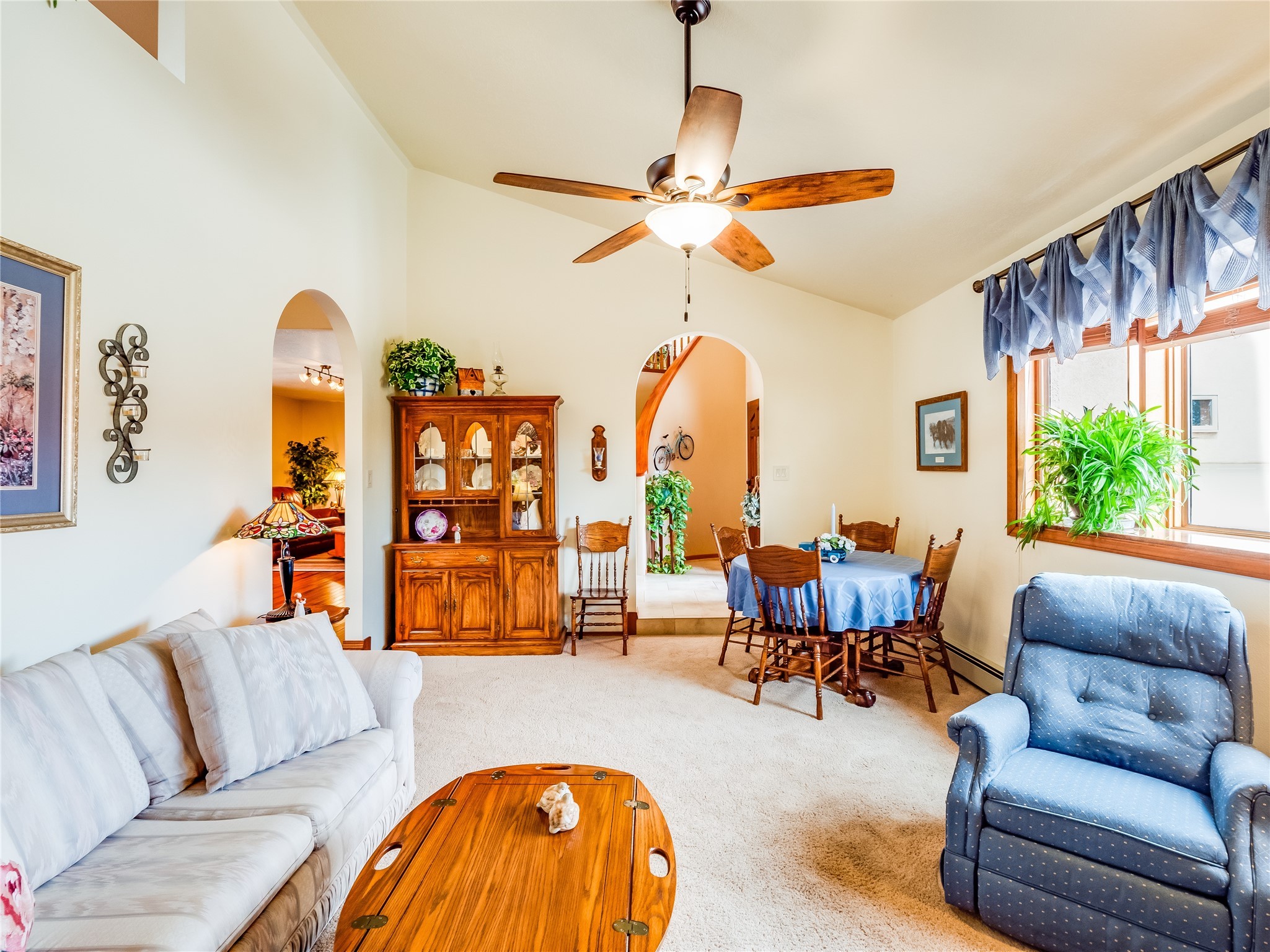 560 Brighton Loop