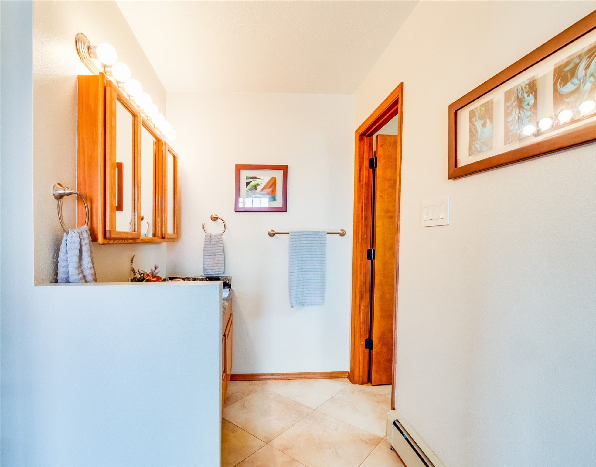 560 Brighton Loop