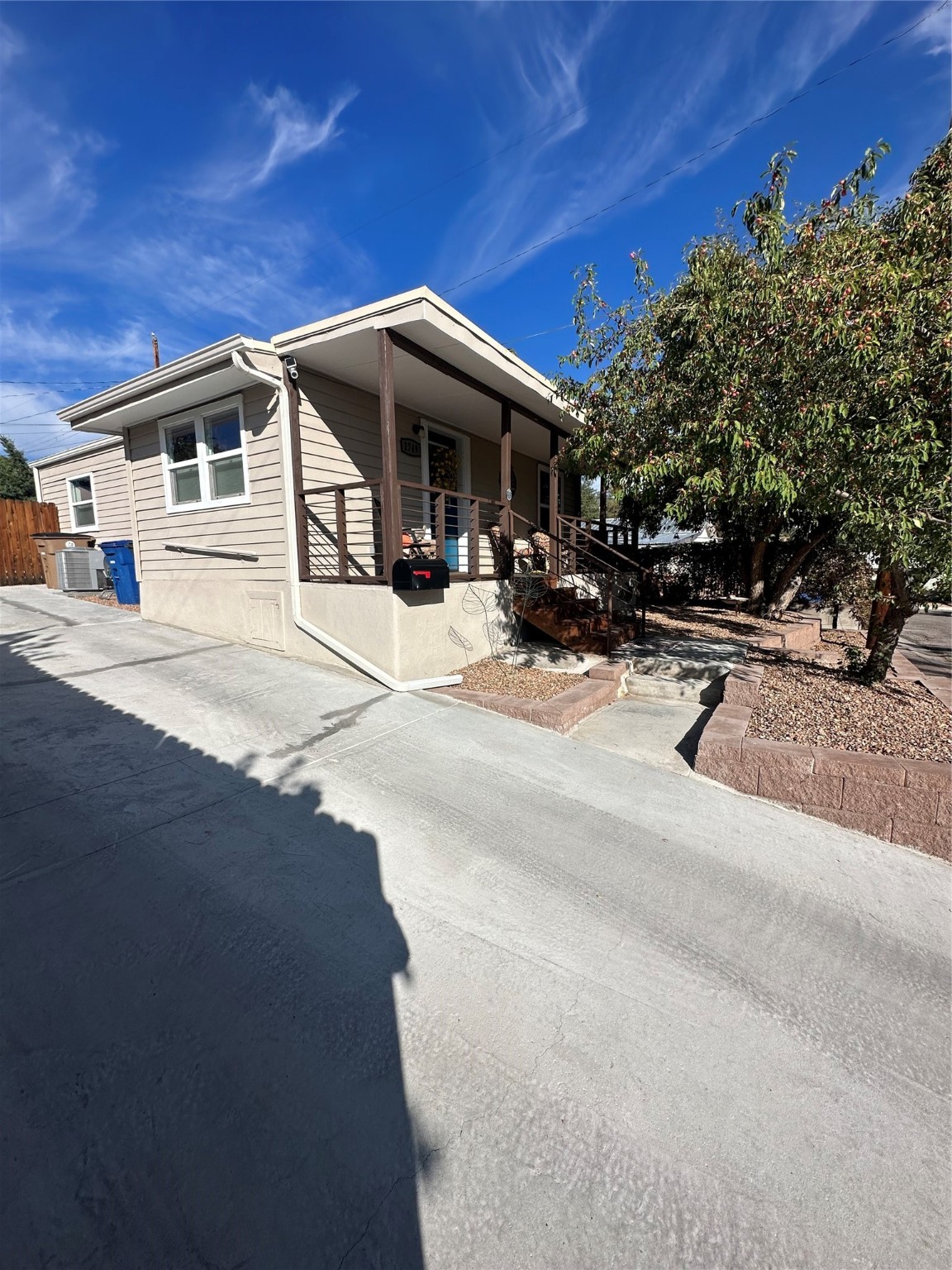 1749 35th Street