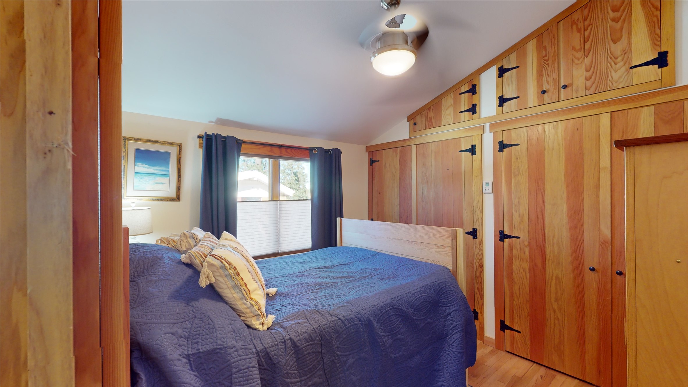 3872 Ridgeway