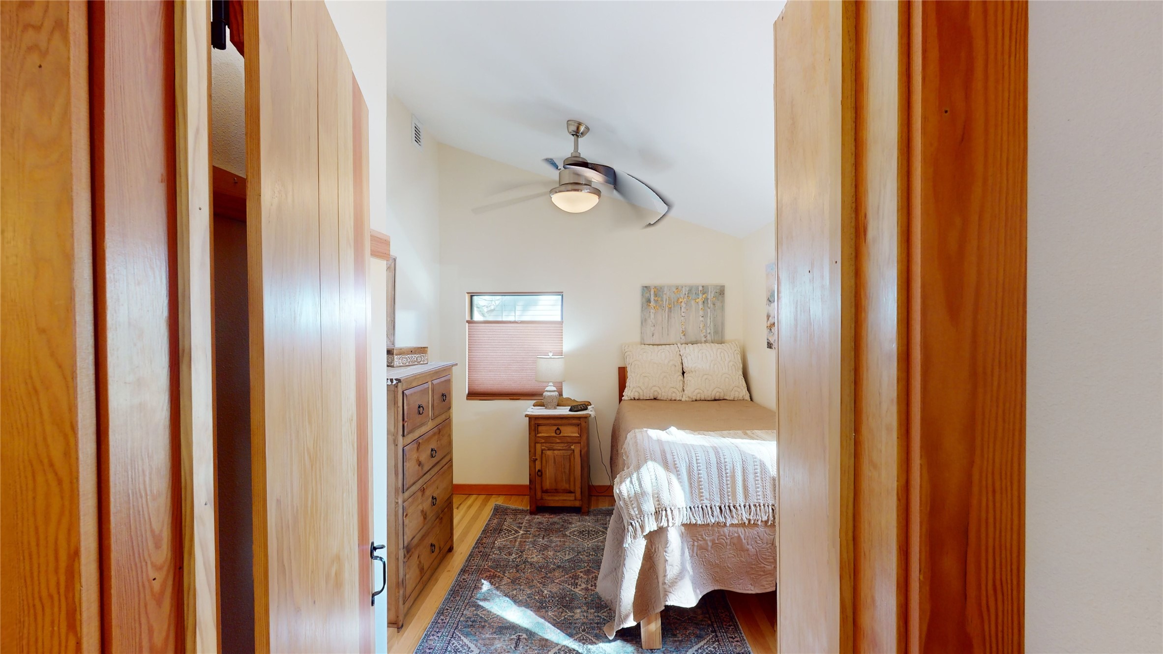 3872 Ridgeway
