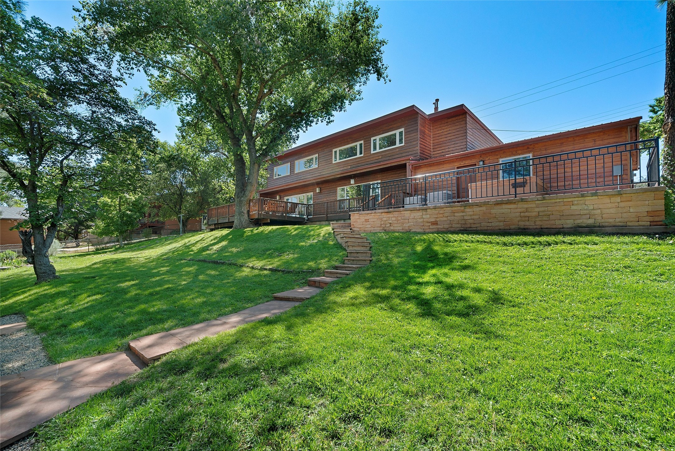 2776 ORANGE Street
