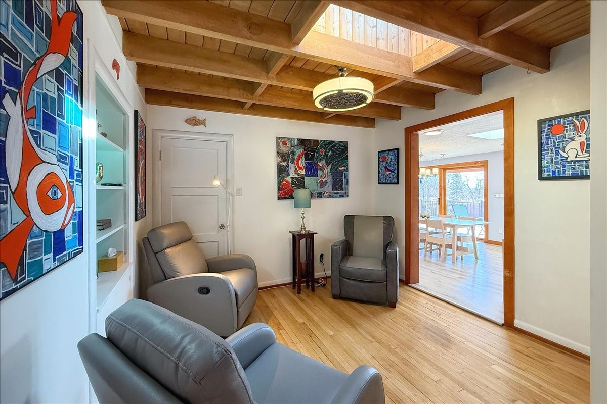 1325 43rd Street
