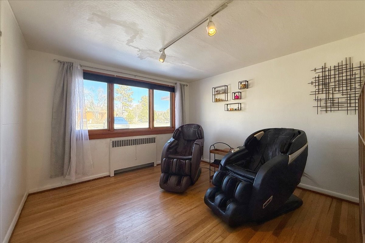 1325 43rd Street