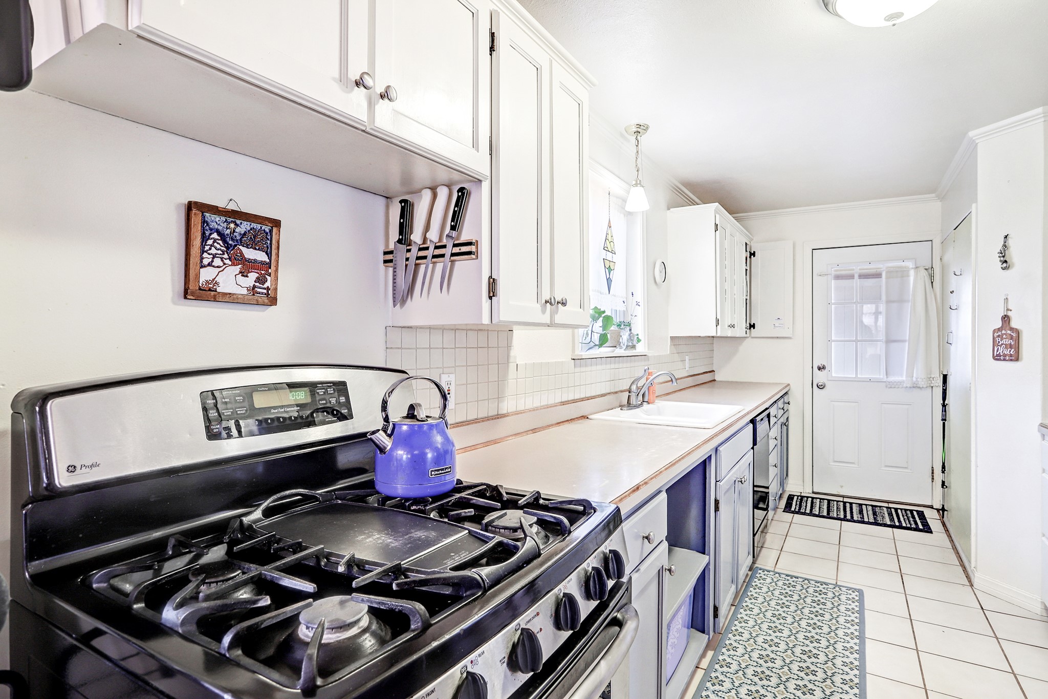 1072 48th Street