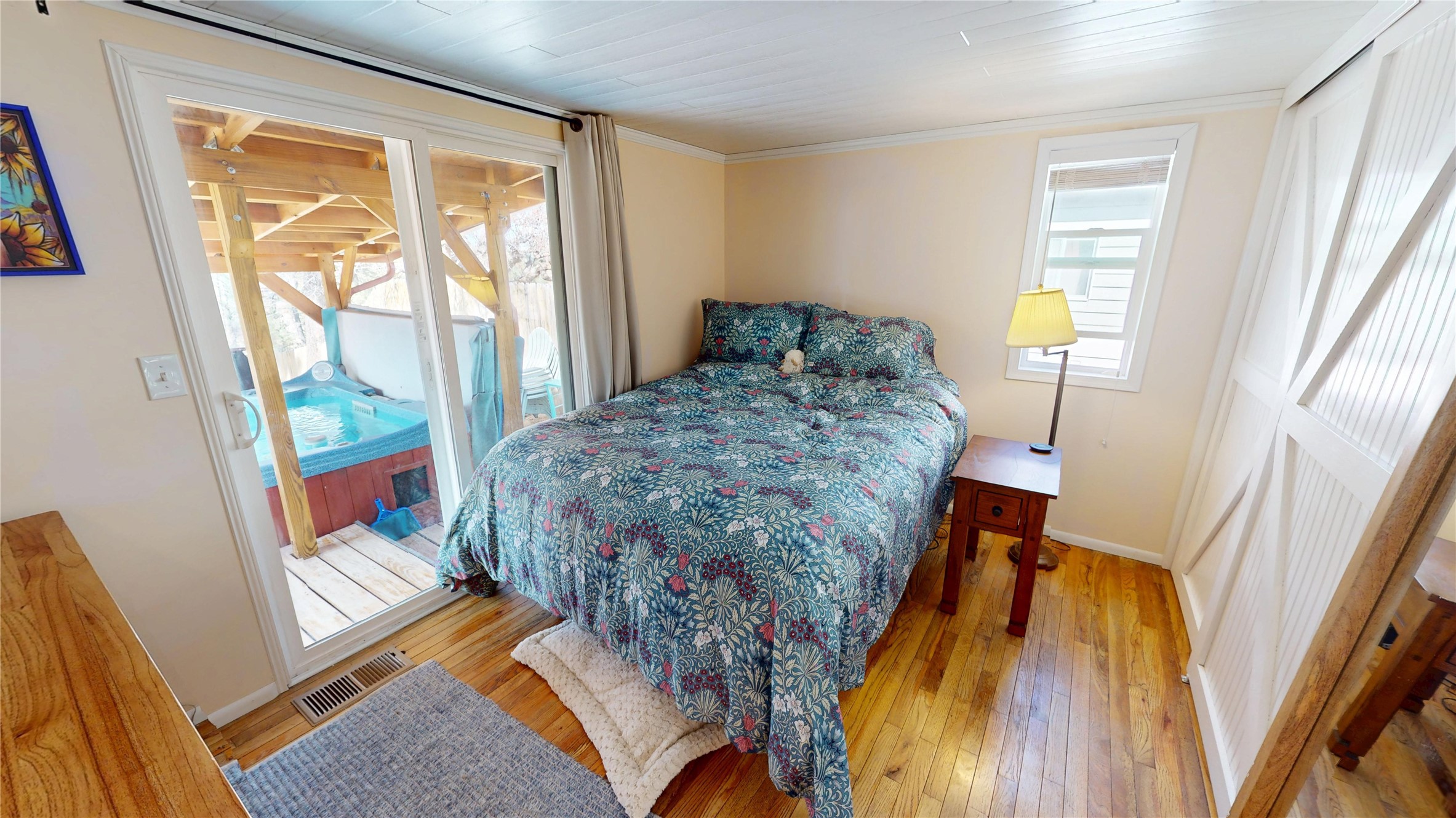 3816 Ridgeway