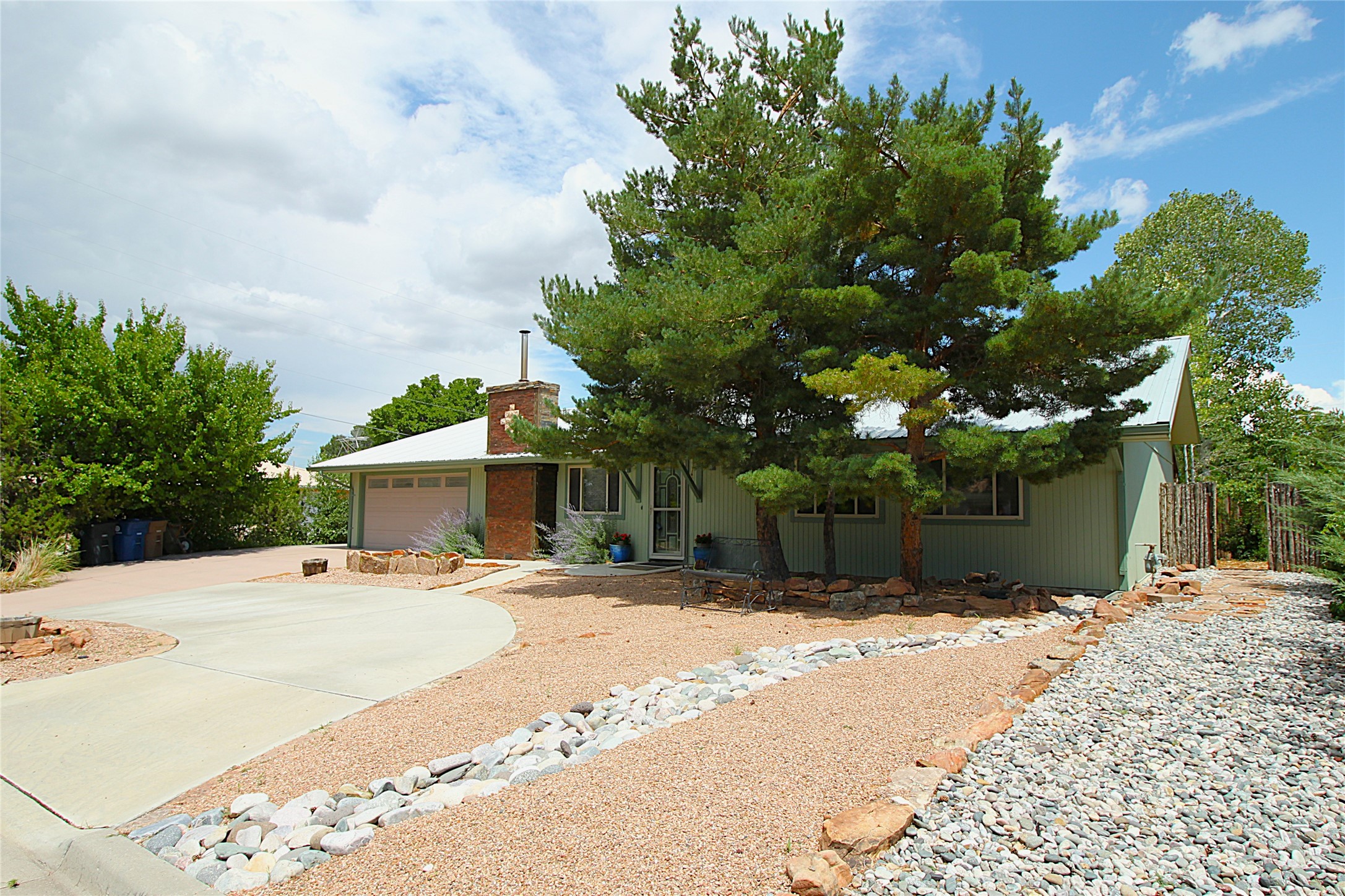 105 Agate Street