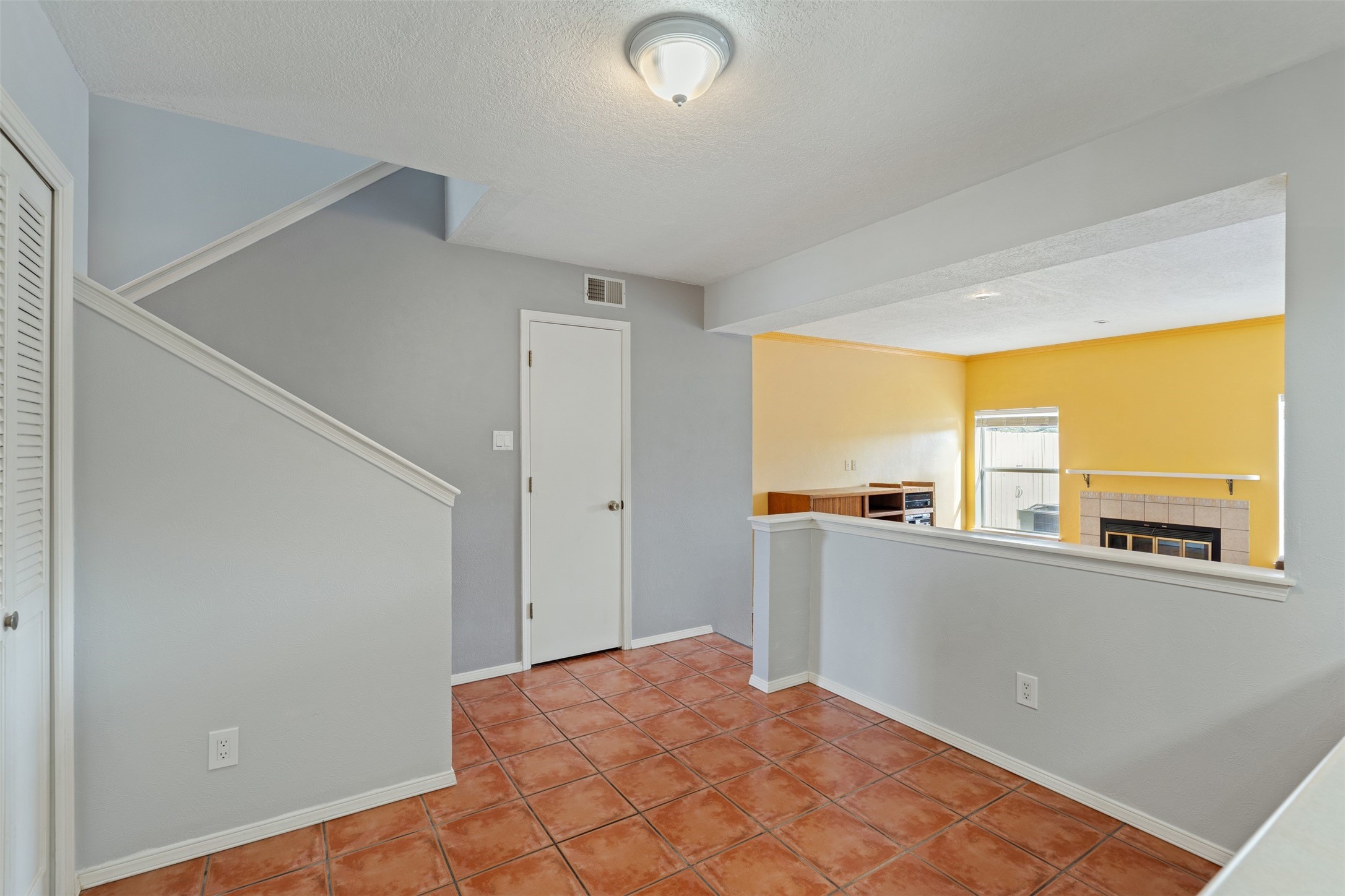 505 Oppenheimer Drive 903