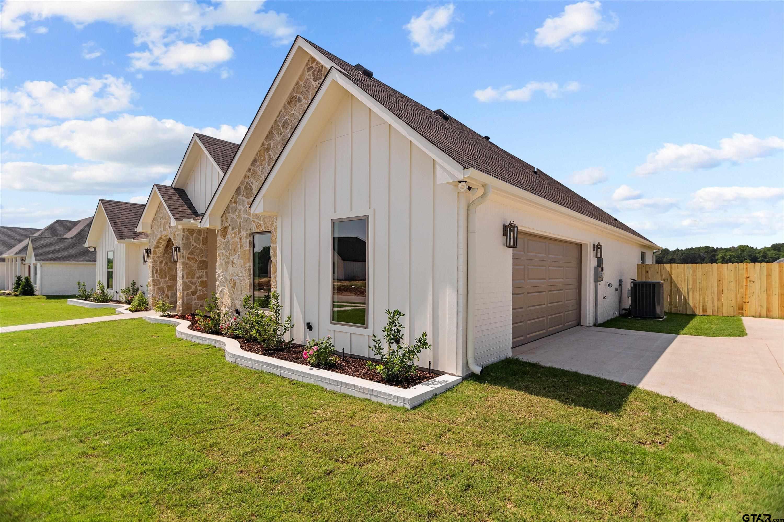 11442 Tucker Circle