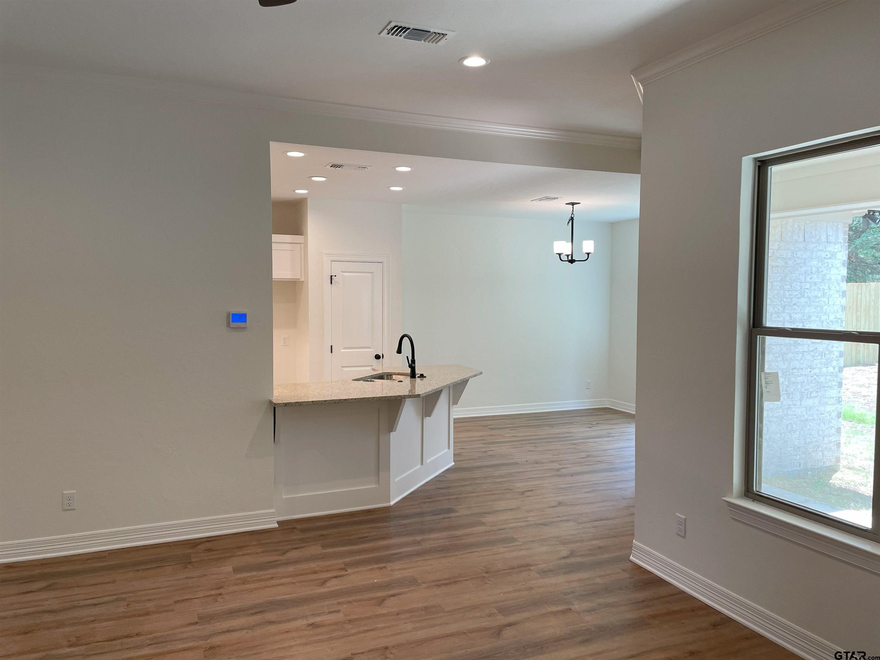267 Oak Valley Dr