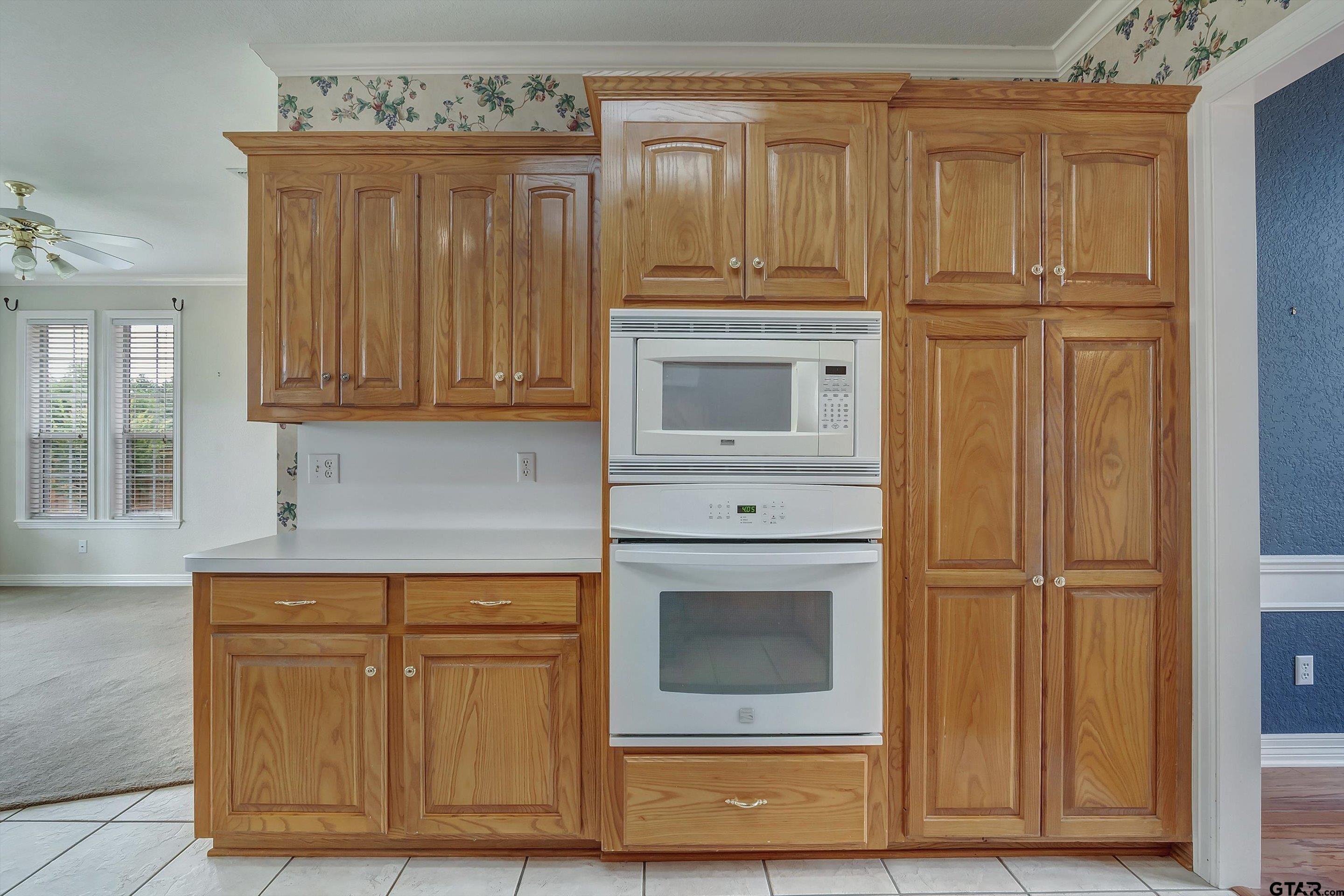 155 County Road 2221
