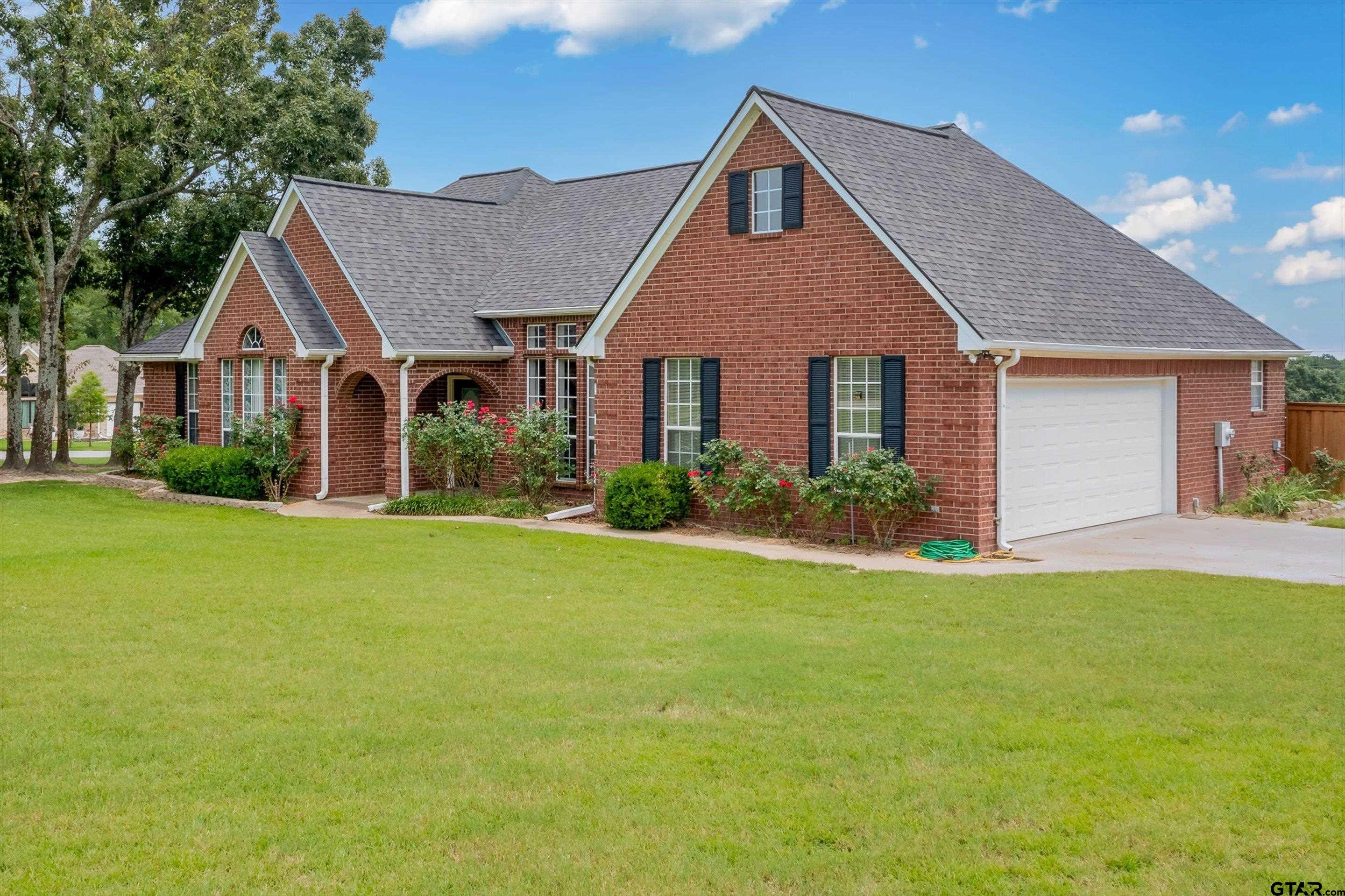 155 County Road 2221