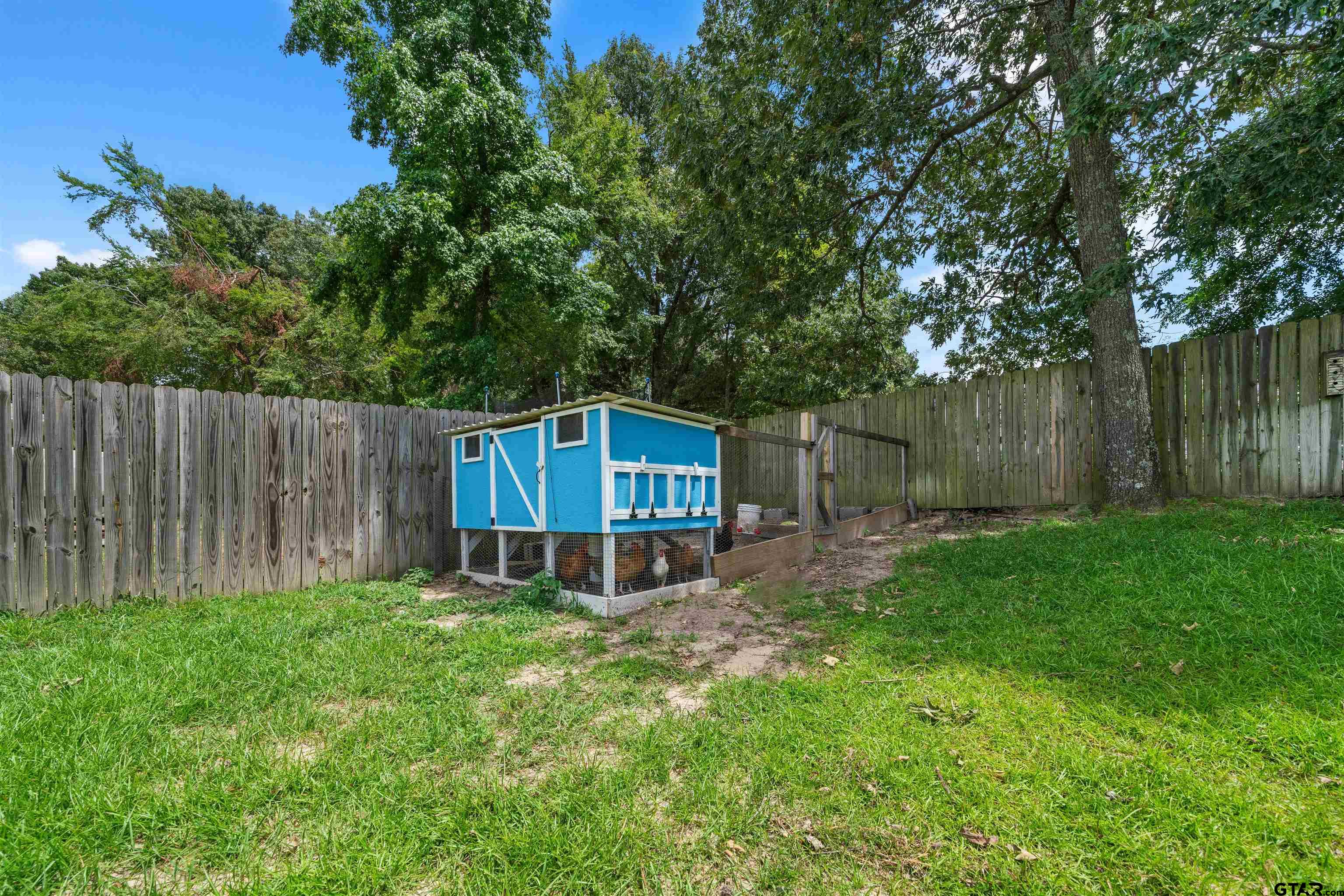 305 Mission Crest Cir
