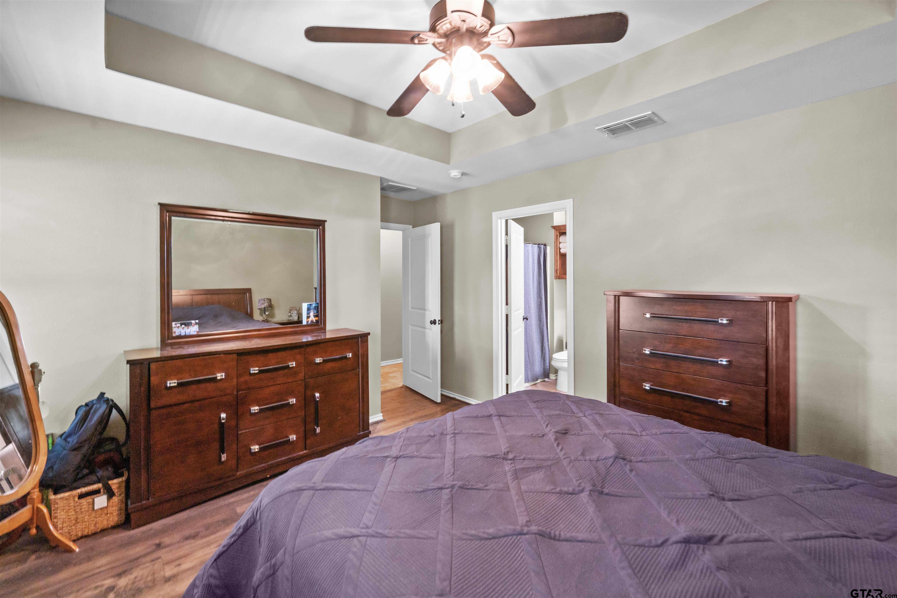 305 Mission Crest Cir
