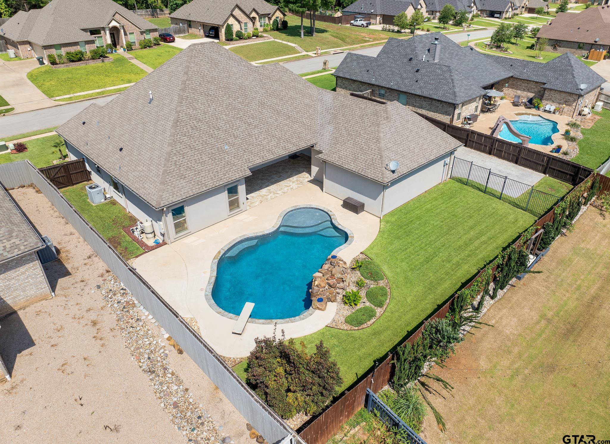 7734 Hickory Spring Ln