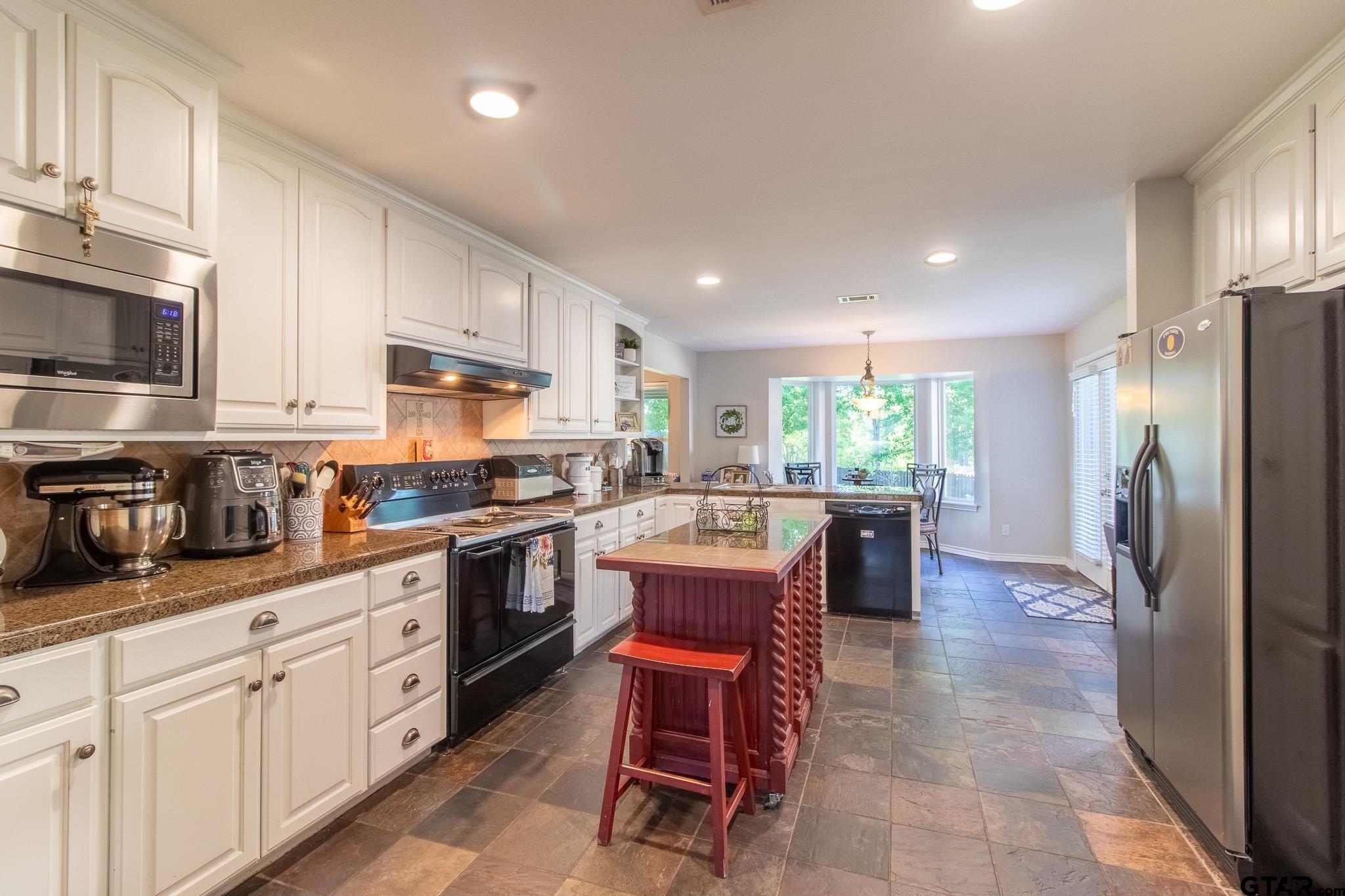 11410 Chasewood Dr.