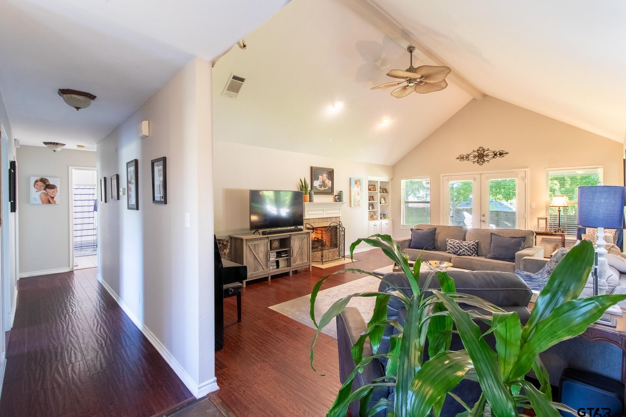 11410 Chasewood Dr.