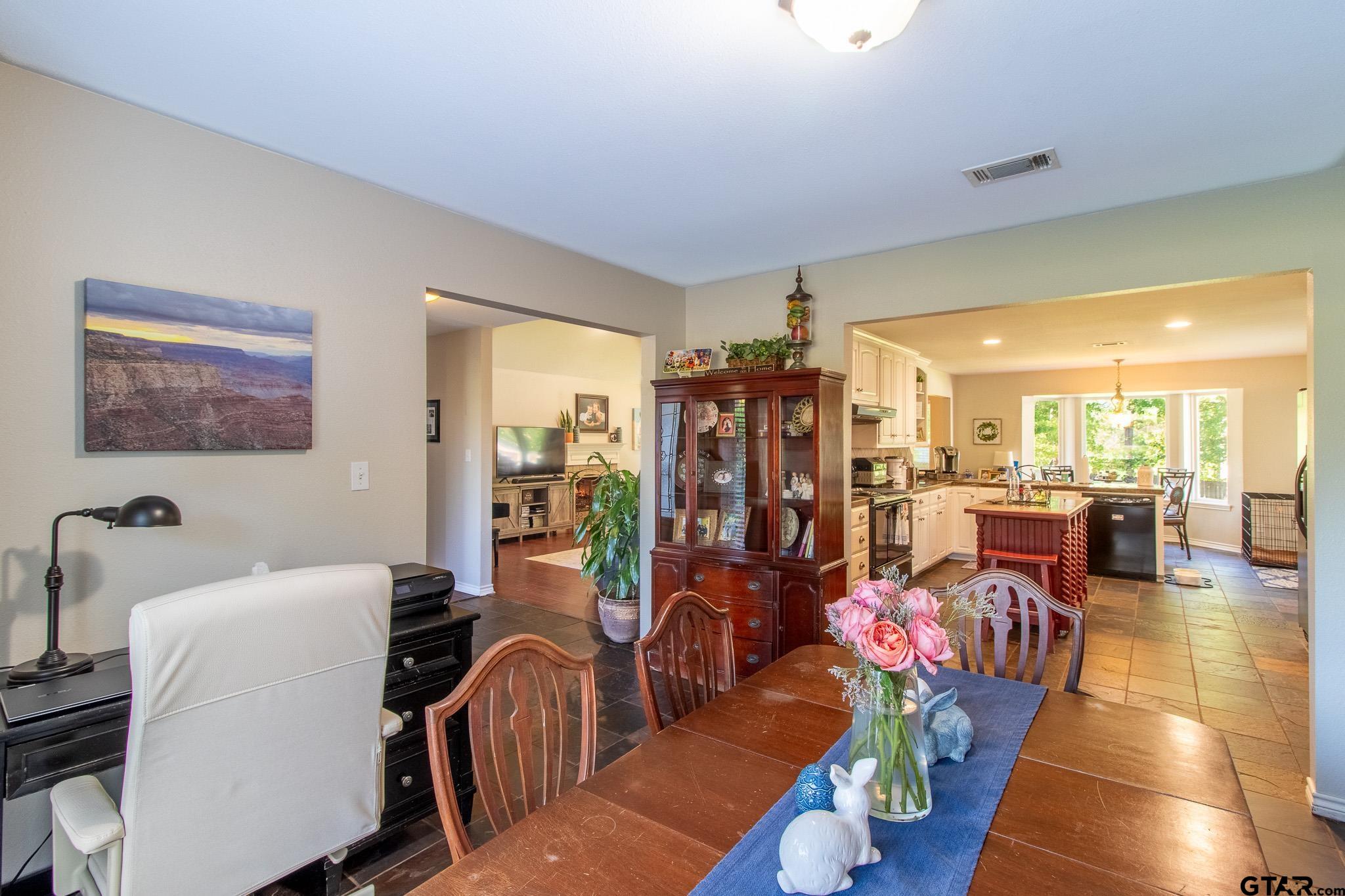 11410 Chasewood Dr.