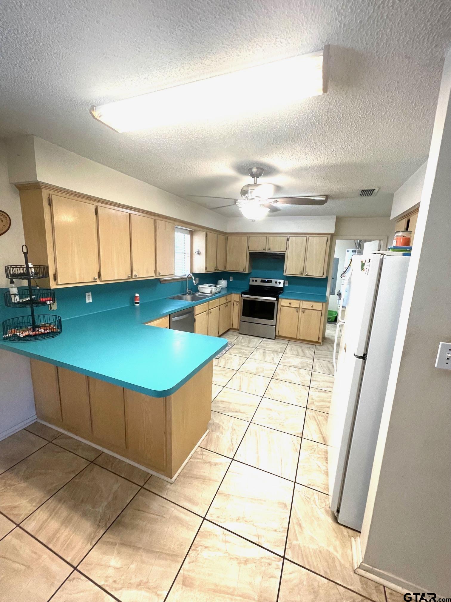 1019 GLENFAWN