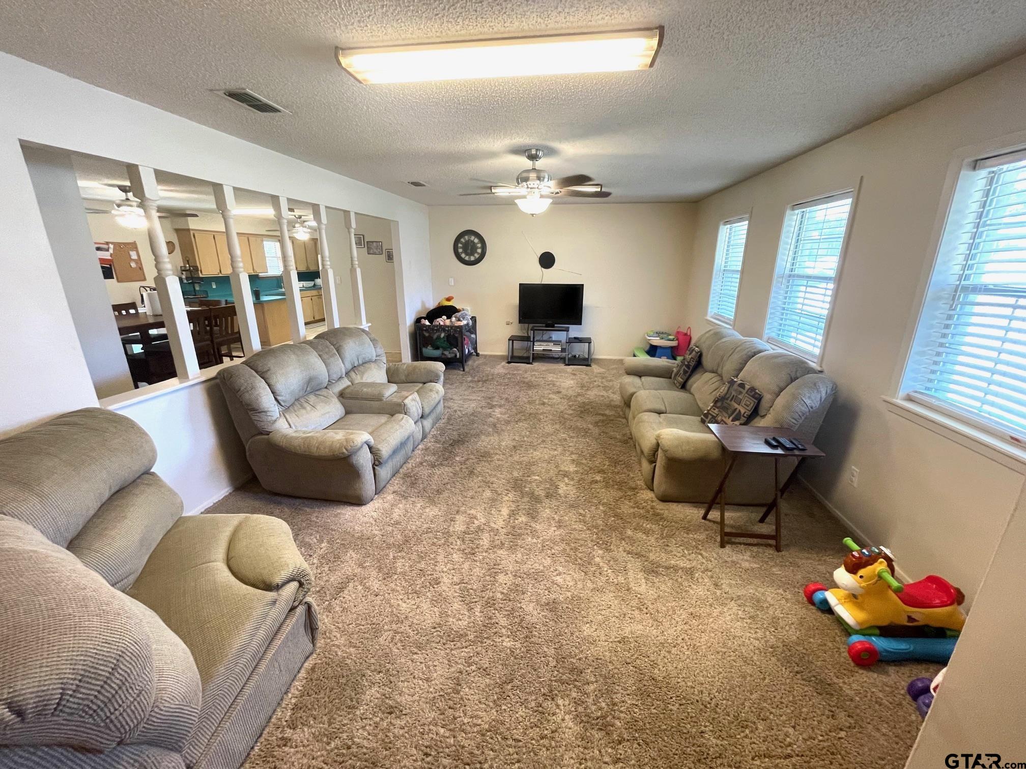 1019 GLENFAWN