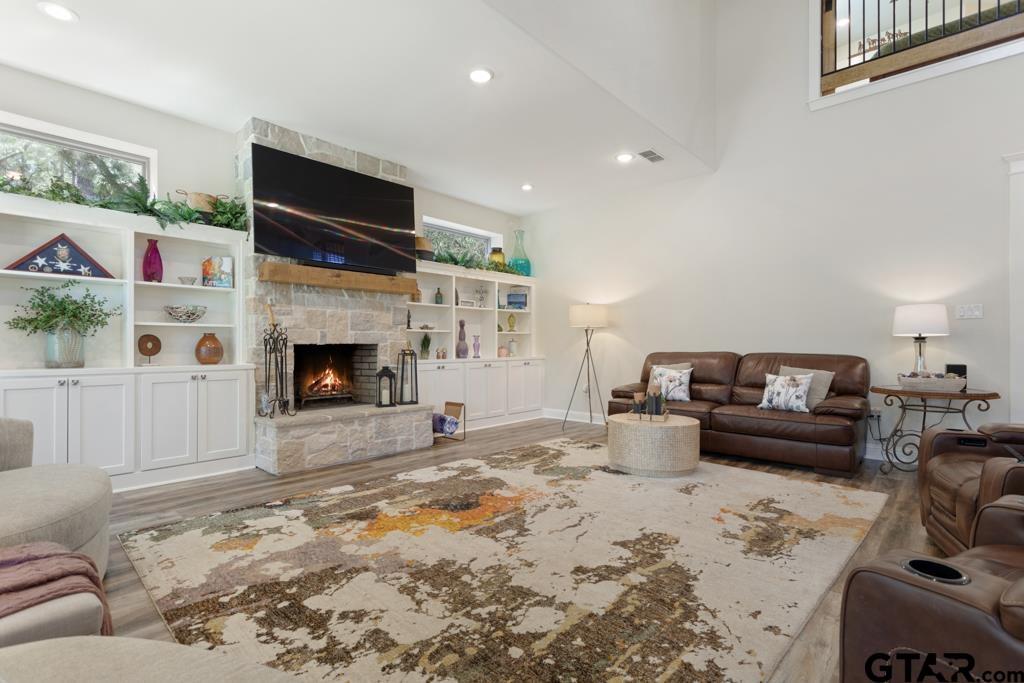 636 Spruce Rd