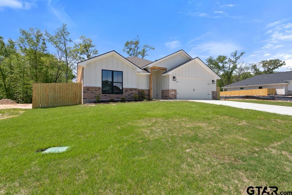 16234 Crossing Circle